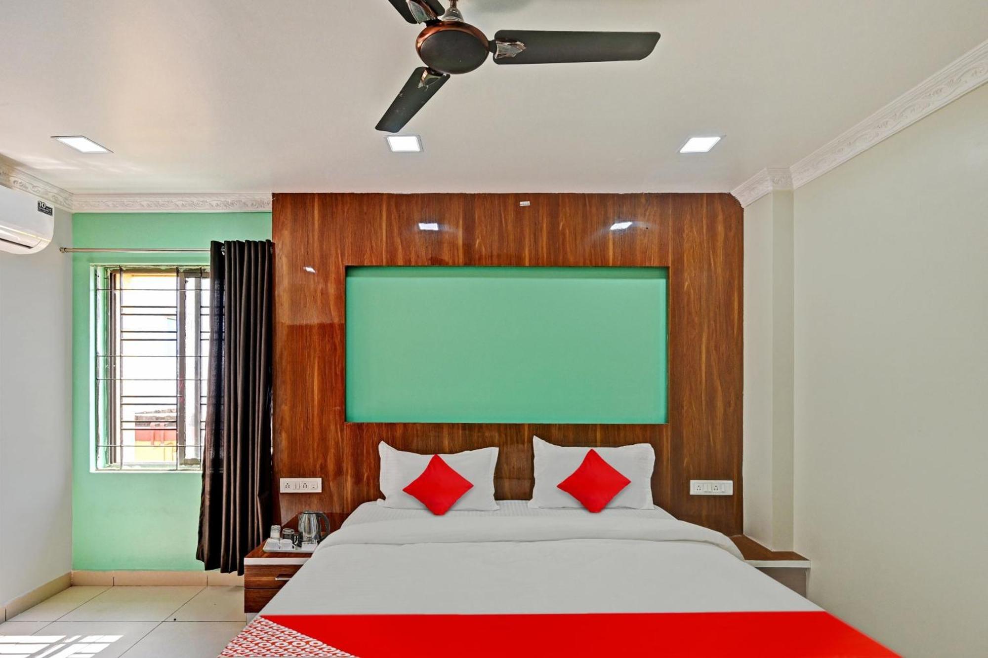Hotel O Hi5 Days Inn Premium Bhubaneswar Exterior photo