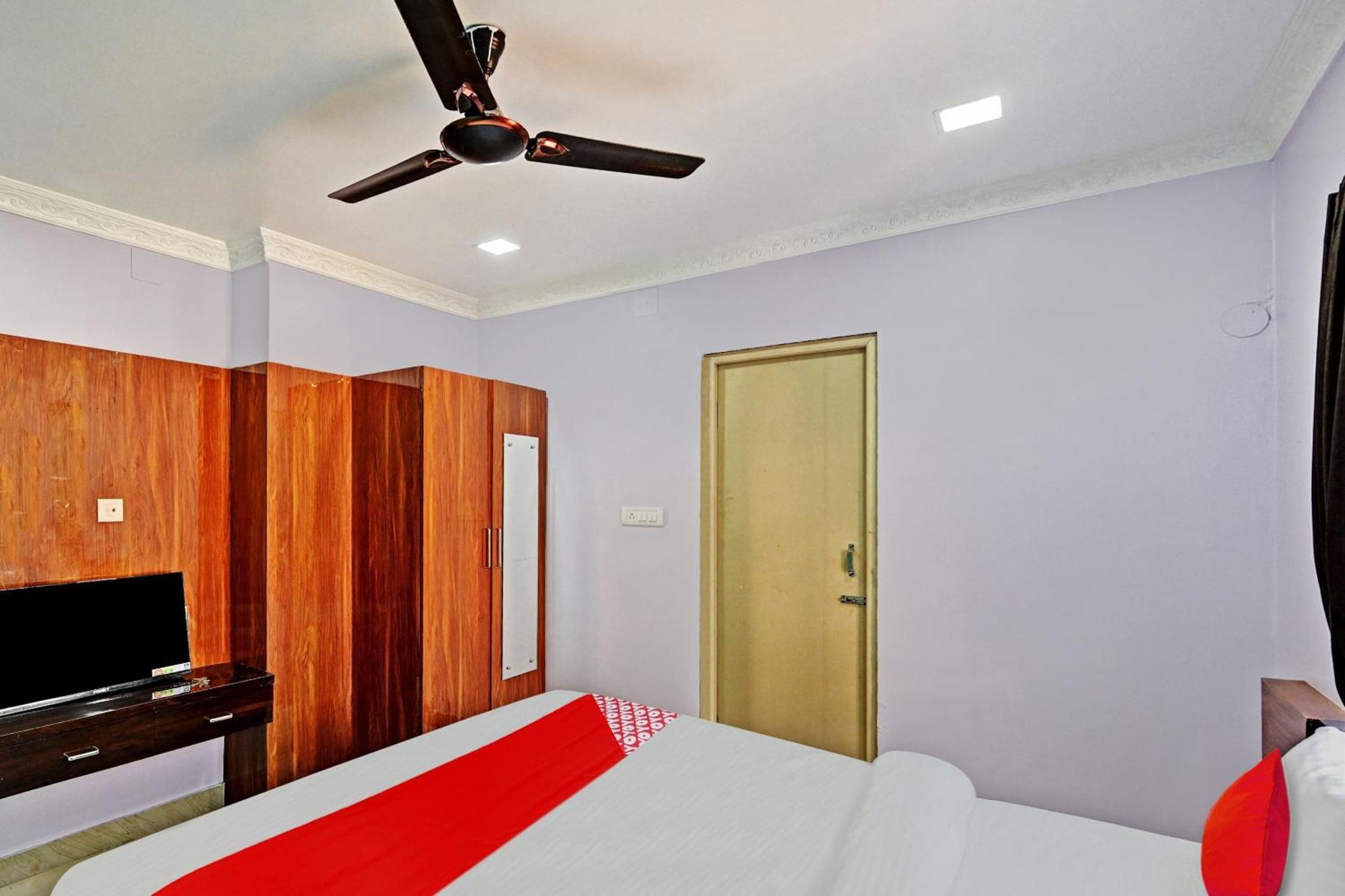Hotel O Hi5 Days Inn Premium Bhubaneswar Exterior photo